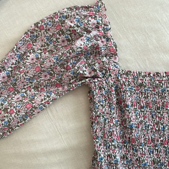 SQUARE NECK FLORAL PEPLUM - Picture 2 of 2